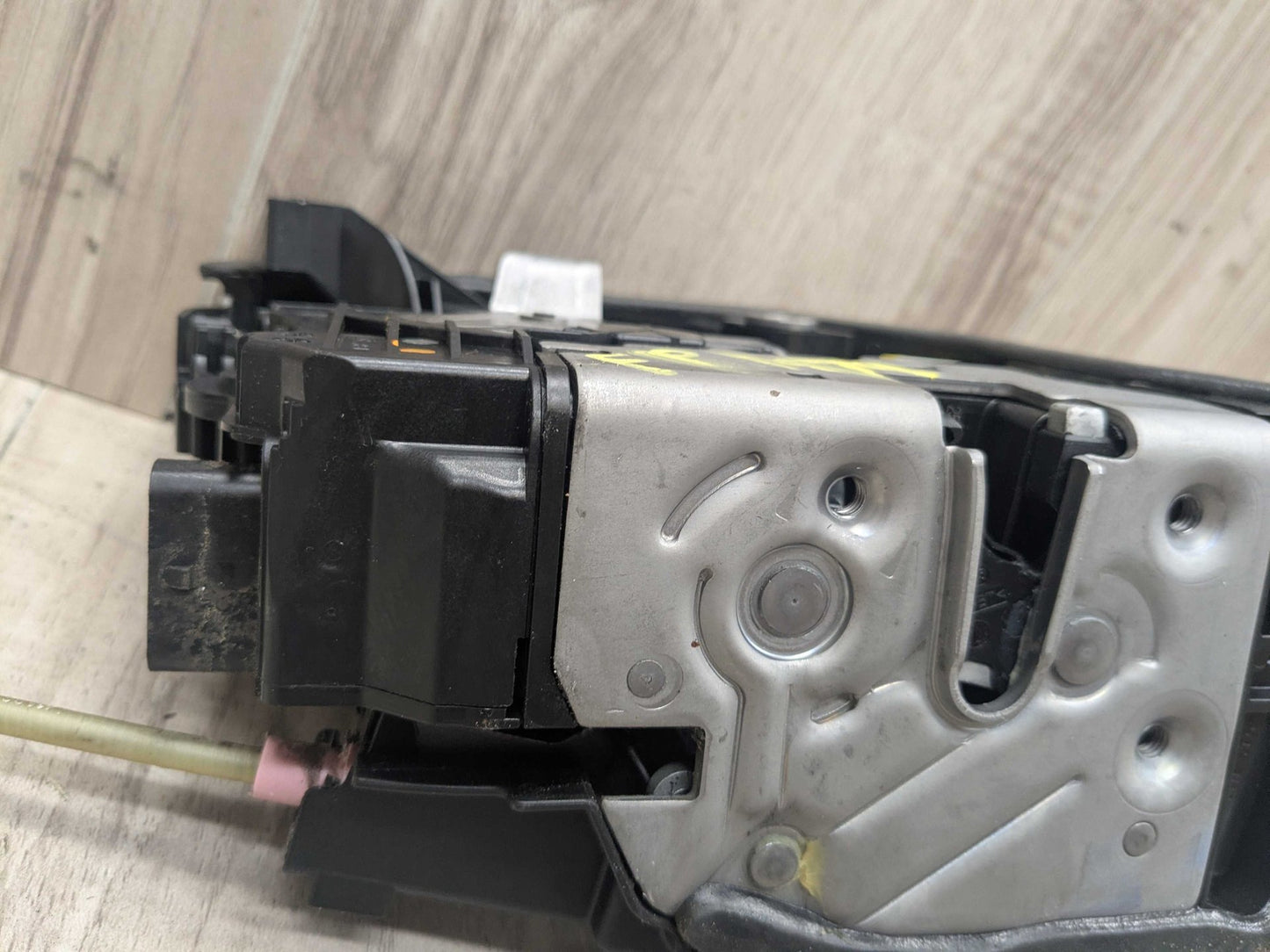 2022 G42 Front Right Passenger Door Latch Lock Actuator w/ Soft Close 2581894 16-22 OEM BMW G11 G12 FRONT RIGHT PASSENGER Door Lock Latch Actuator SOFT CLOSE