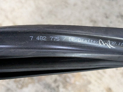 OEM BMW G23 G83 430 M440 Convertible Front Windshield Seal Sealing Weather Strip