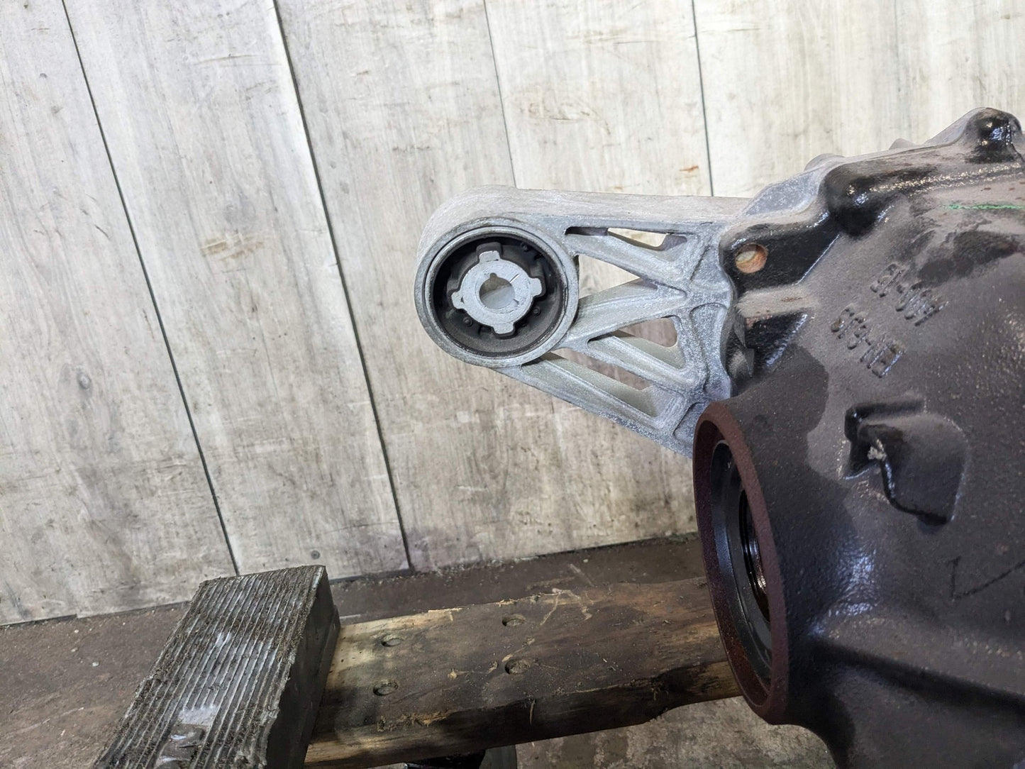 2020 BMW X5 G05 Rear Axle Carrier Differential 8662663
