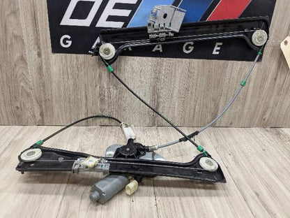 03-08 OEM BMW E85 E86 Z4 Front Right Passenger Door Window Regulator w/ Motor