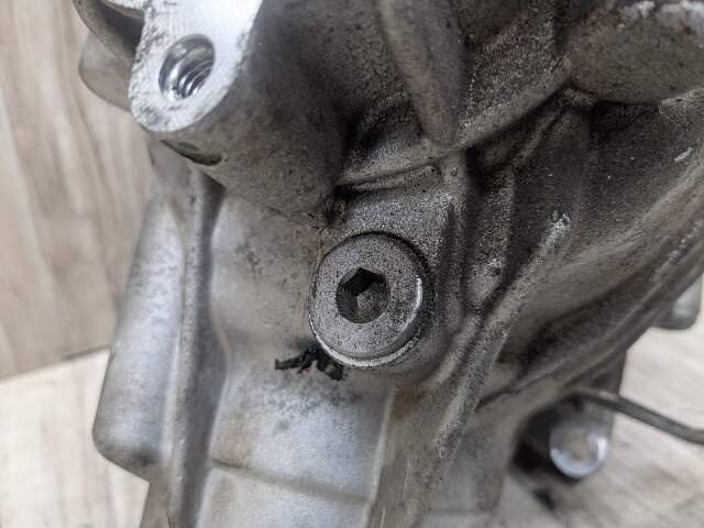 OEM BMW F39 F44 F48 X1 X2 28 228 AWD Transmission Transfer Case Box Gearbox B46