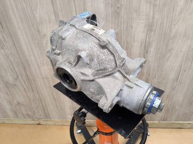 18-24 OEM BMW G01 G02 X3 X4 B46 B58 Rear Differential Axle Gearbox Carrier 3.38