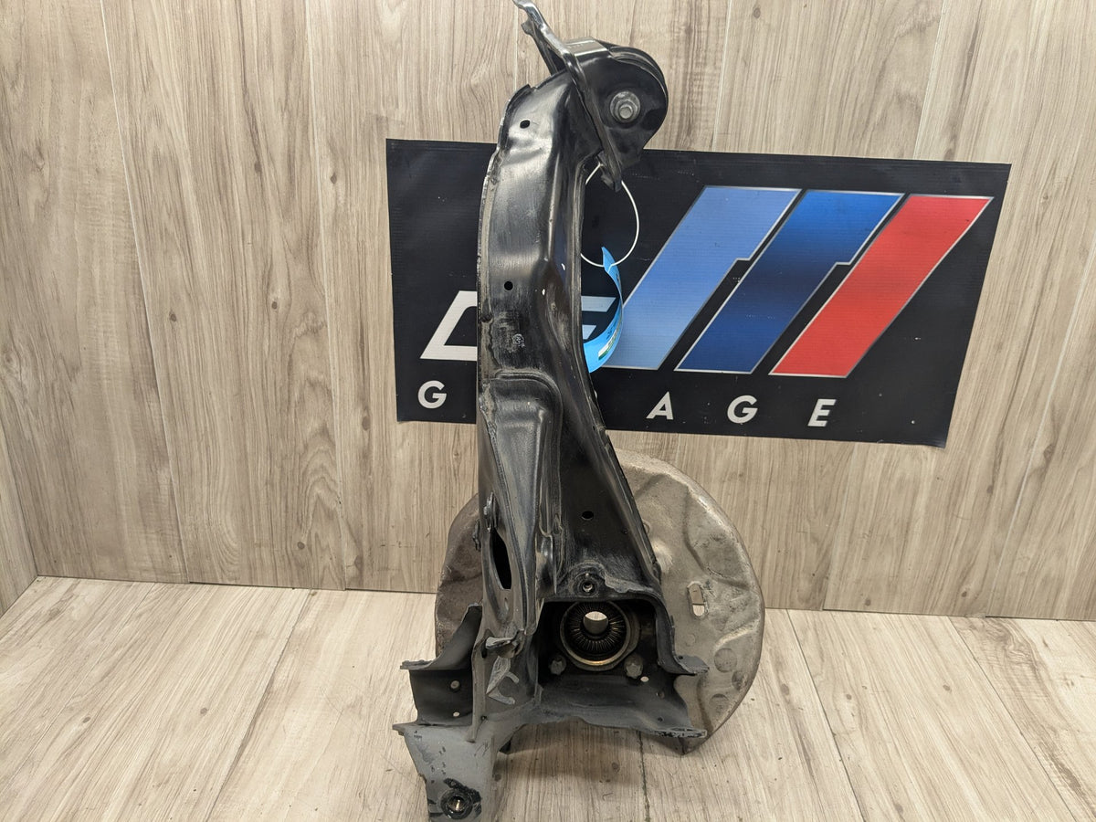 16-25 OEM BMW F39 F44 F48 X1 X2 Rear Right Passenger Control Arm Knuckle Spindle