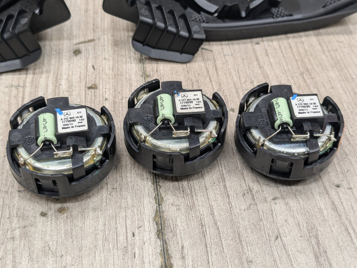 10-16 OEM Mercedes W212 E350 E400 E550 Left Right Door Tweeter Speaker Cover SET