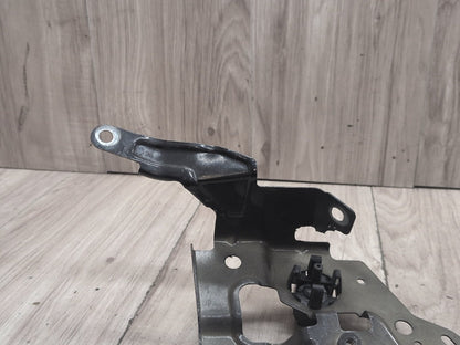 19-25 OEM BMW G20 330 M340 Front Left Driver Side Fender Holder Bracket SET