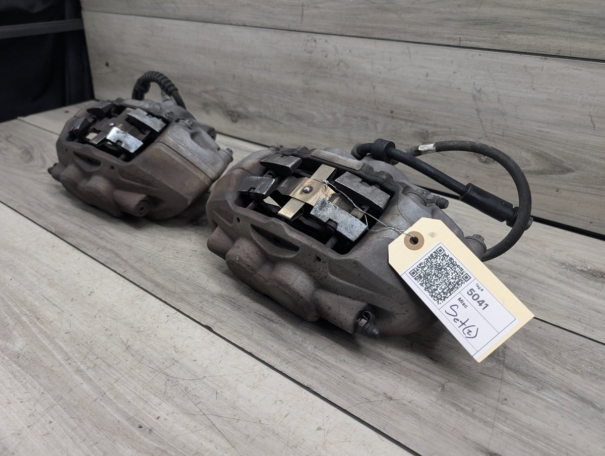 2014-2019 BMW 340 F34 Front Left Right Brake Caliper SET 6850931