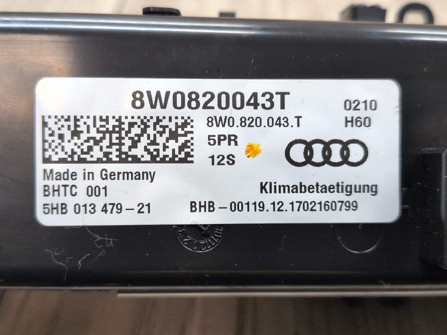 2018-2023 Audi S4 B9 Front AC Heater Climate Control Switch 8W0820043T