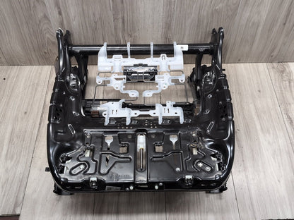 2019 - 2026 BMW X5 G05 Front Right Passenger Seat Lower Track Frame Assembly 7459218 N63B44M3