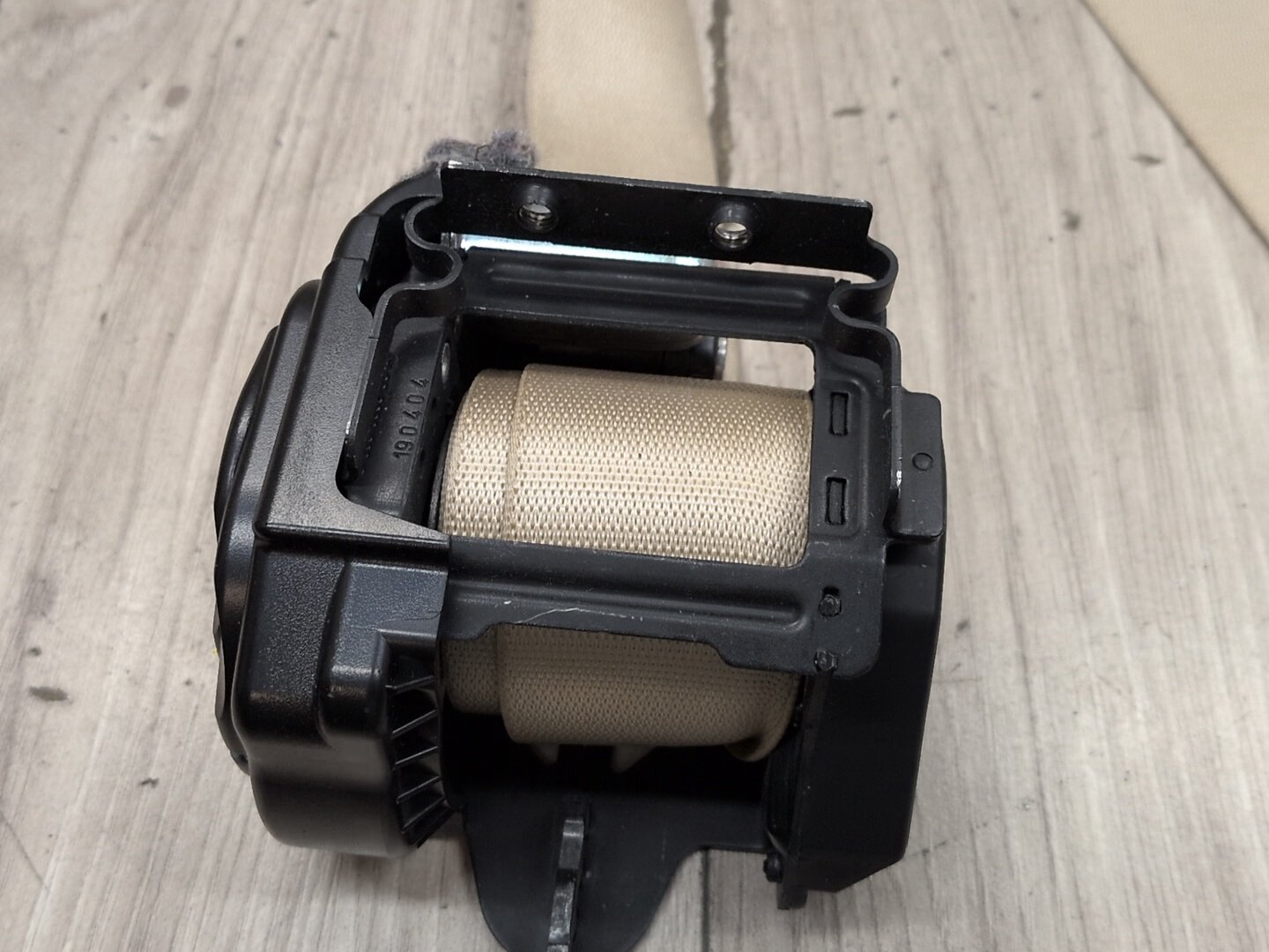 2019-2026 BMW 330i G20 Rear Left or Right Seatbelt Seat Belt Retractor 7496265