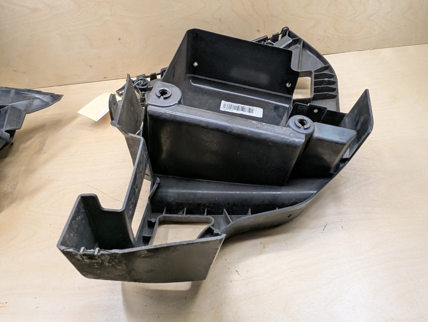 15-19 OEM BMW F16 X6 Rear Right Passenger Bumper Supports Brackets Mounts PAIR