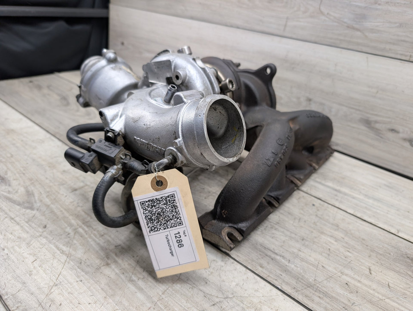 2009 - 2017 Audi Q5 8R Turbo Charger Air Intercooler 06H145702R EA888