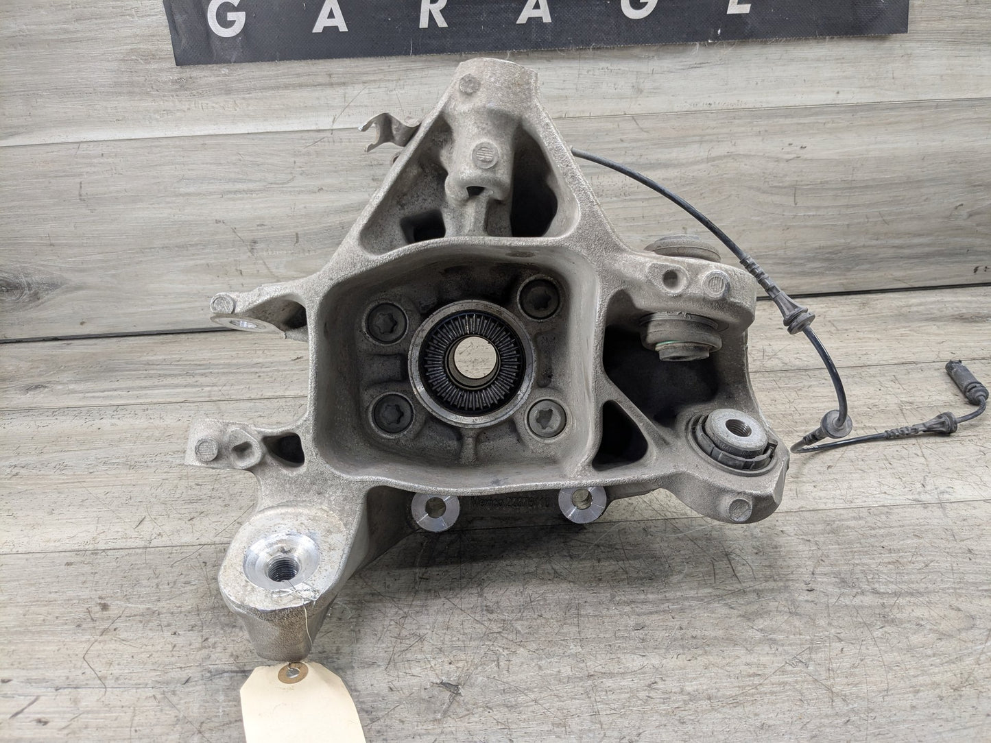 OEM BMW G05 G06 G07 X5 X6 X7 Rear Right Passenger Hub Spindle Knuckle Bearing