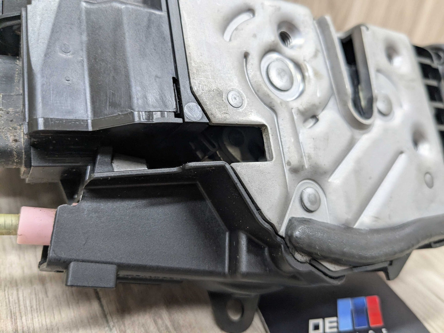 2016 BMW 750i G12 Front Right Passenger Door Latch Lock Actuator w/ Soft Close 2581894 16-22 OEM BMW G11 G12 FRONT RIGHT PASSENGER Door Lock Latch Actuator SOFT CLOSE