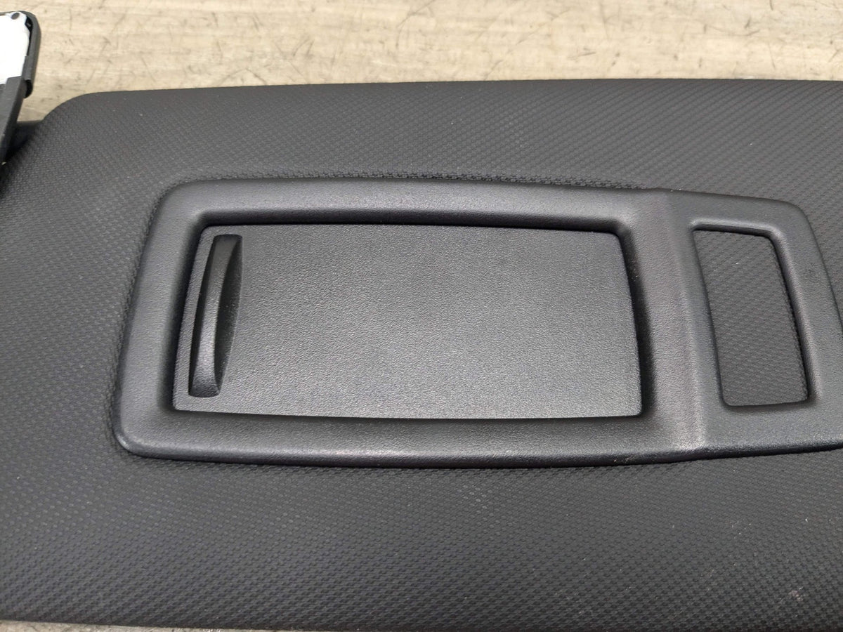 2014 BMW 328i F30 Front Left Right Sun Visor SET ENGINE COOLANT PUMP: The elec rical connec or o he engine coolan pump could become damaged. Small drops o liquid rom he posi i e crankcase en ila ion (PCV) sys em could drip down on o he elec rical connec o