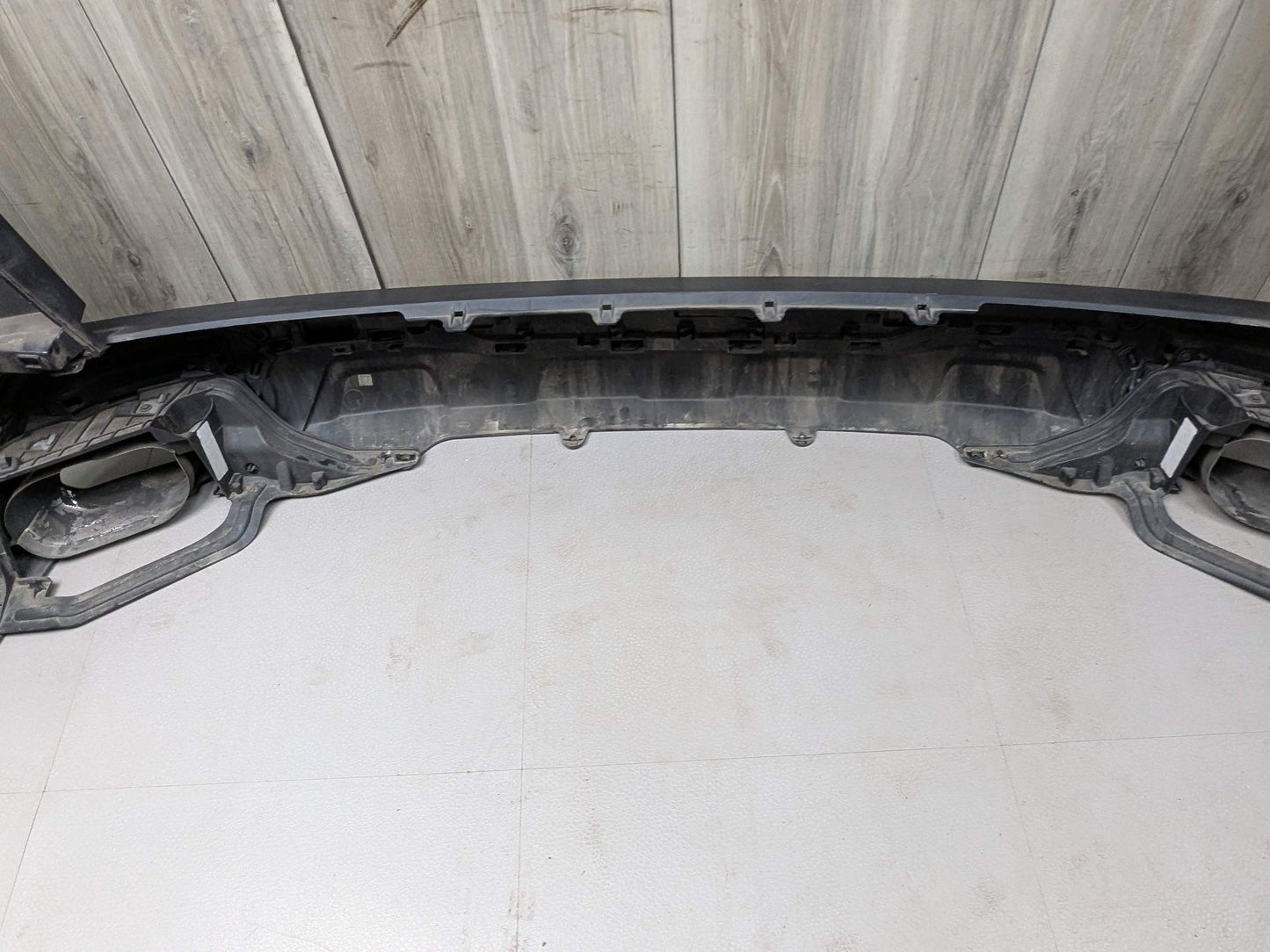 DENT* 19-23 OEM BMW G05 X5 Rear Bumper Cover Panel w/ Diffuser COMPLETE Gray C27 Grey Arktikgrau Brillanteffekt Metallic (C27)