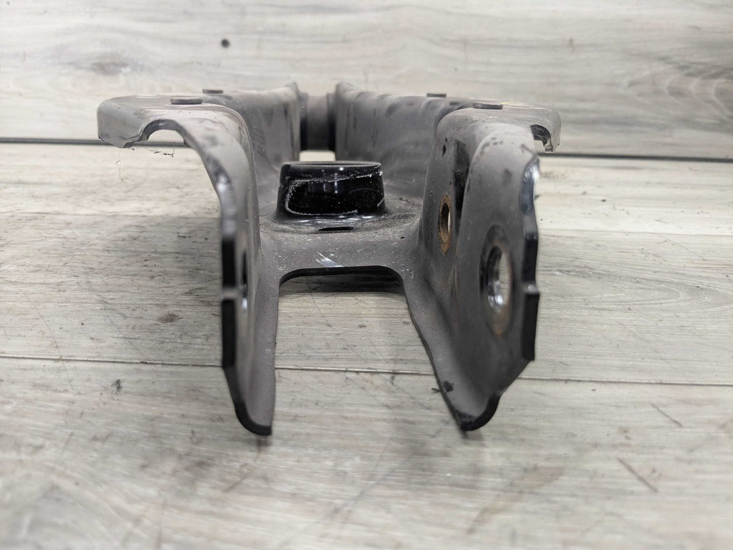 2022 BMW 330i G20 Rear Right Passenger Control Arms SET 6886448 OEM BMW G20 G22 G23 G26 G42 Rear Right Passenger Upper Lower Control Arm SET