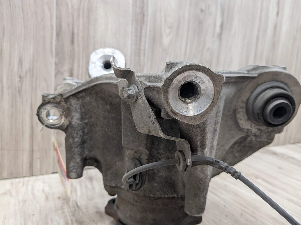 OEM BMW G05 G06 G07 X5 X6 X7 Rear Left Driver Side Hub Spindle Knuckle Bearing
