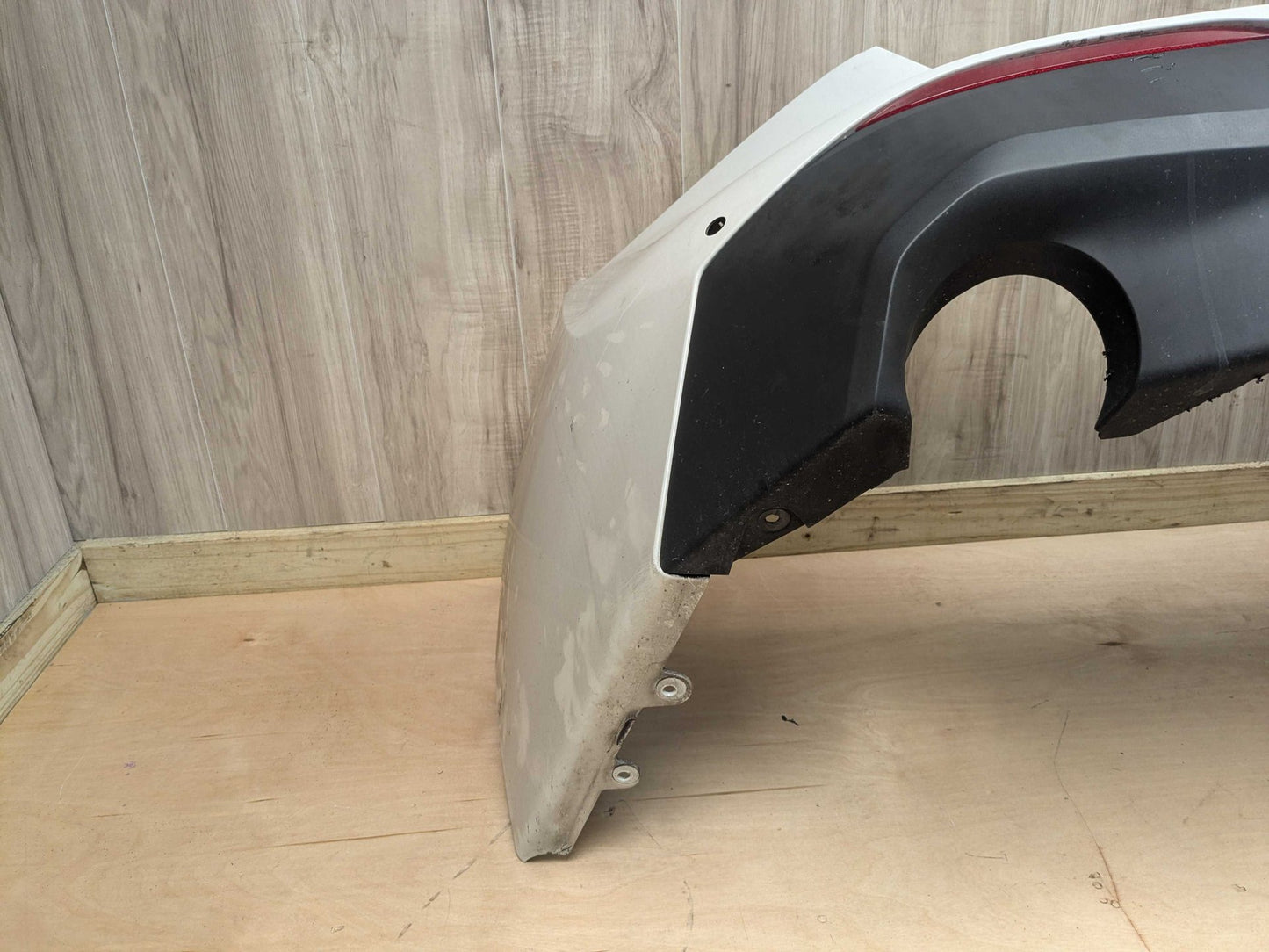 22-24 OEM BMW G42 230i 230iX B48 Rear Bumper Cover Panel w/ Diffuser White 300 ALPINWEISS III (300)