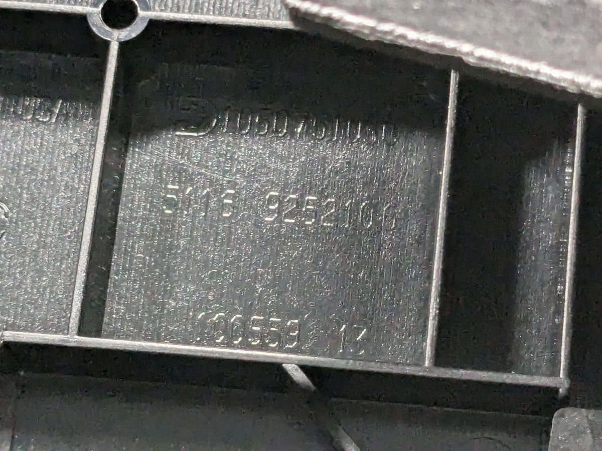 BMW Center Console Armrest Arm Rest 9288762 OEM