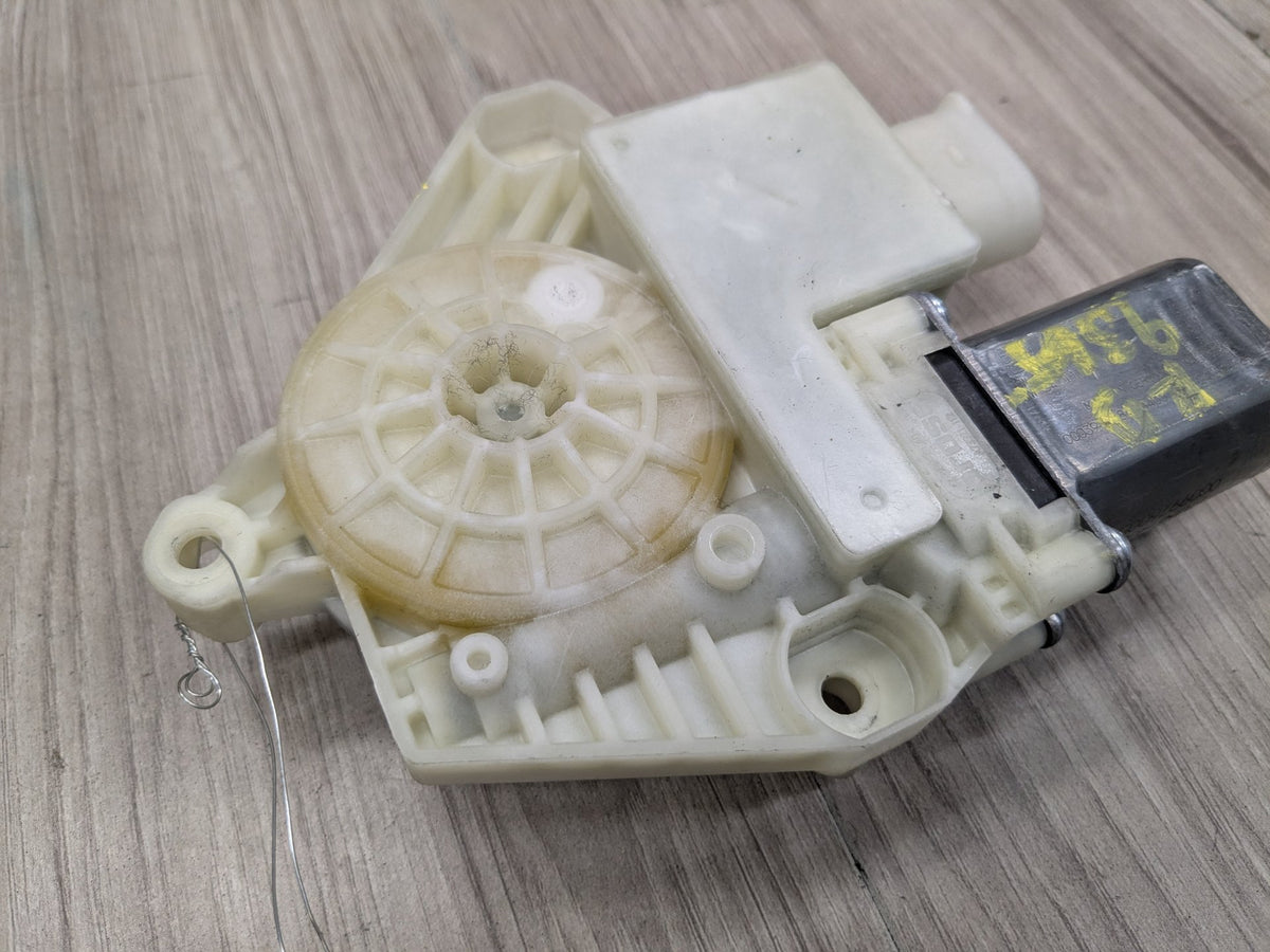 OEM BMW F90 F97 G01 G02 G30 X3 M5 Rear Left Driver Door Window Regulator Motor