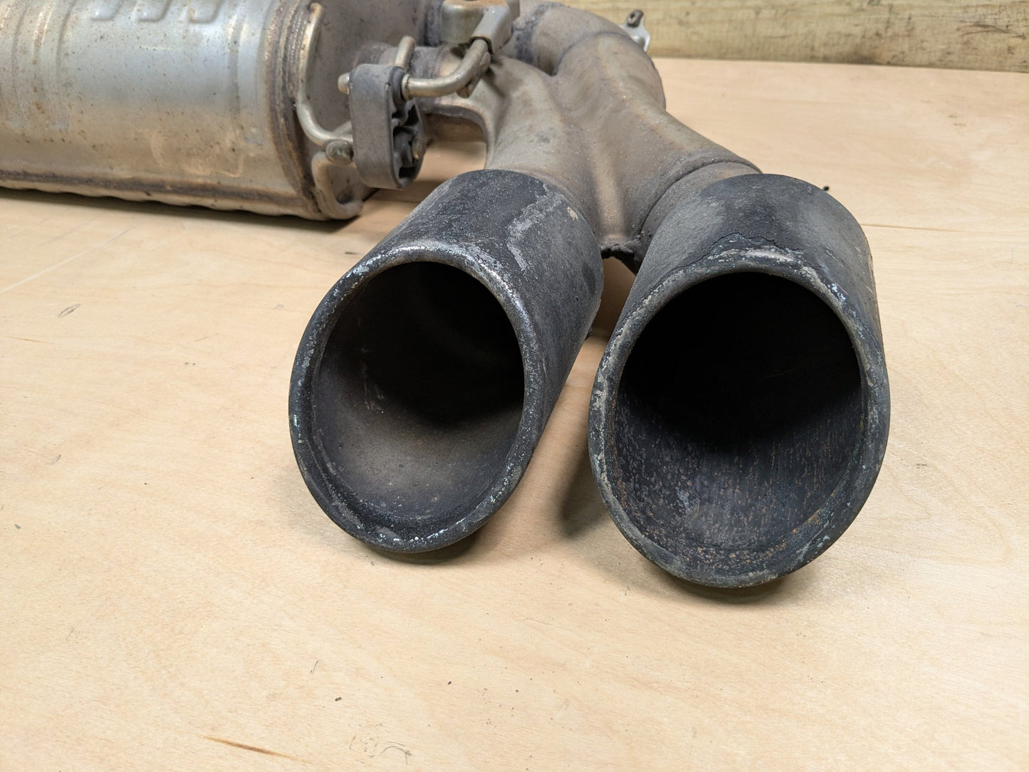 20-24 OEM BMW F97 X3M Engine S58T Rear Dual Exhaust Pipe Muffler