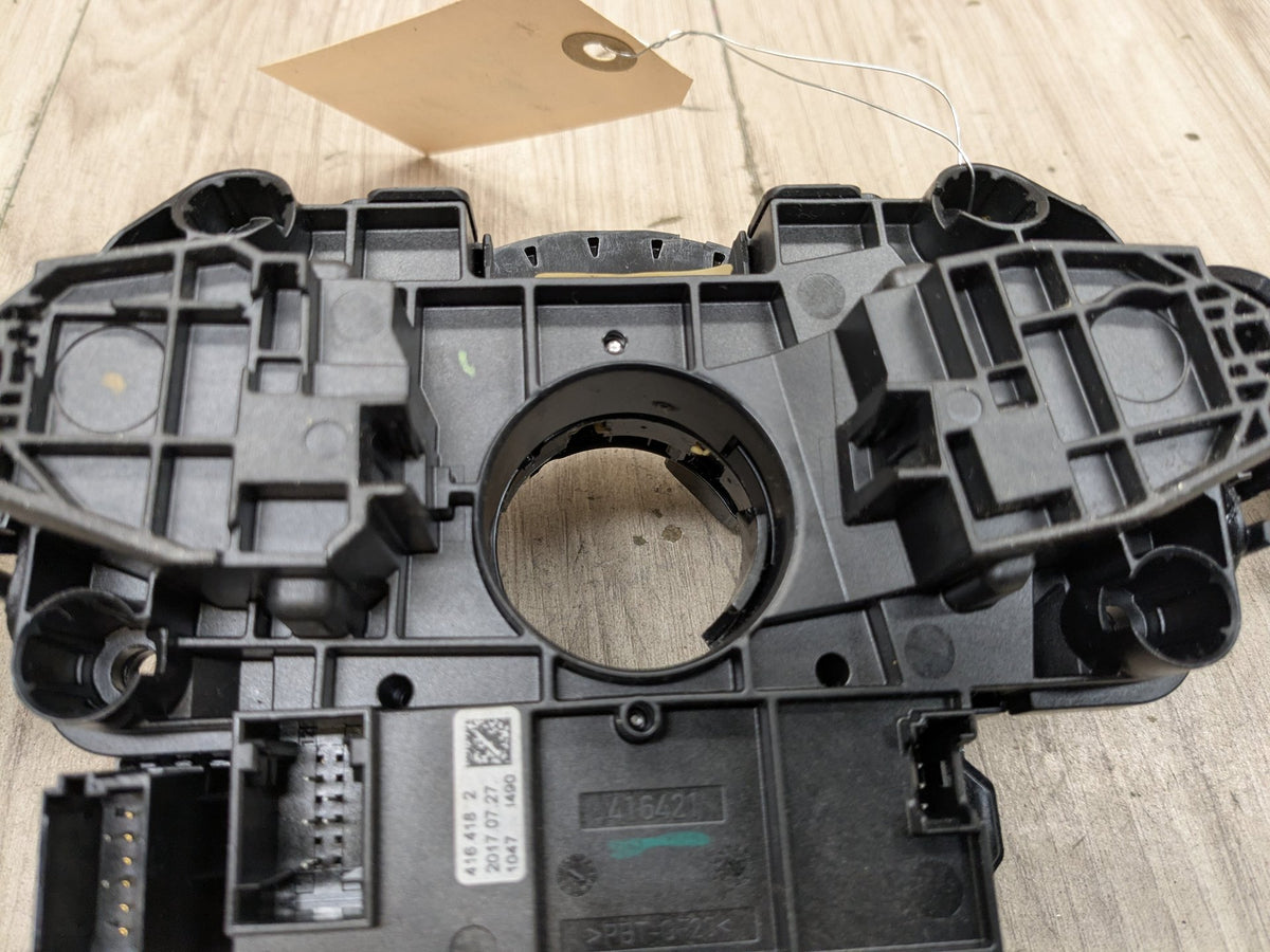2017-2023 BMW M550i G30 Steering Wheel Column Adjuster 6846672 OEM BMW F90 G12 G20 G22 G23 G30 G80 G82 G83 Steering Wheel Sensor Clock Spring OEM