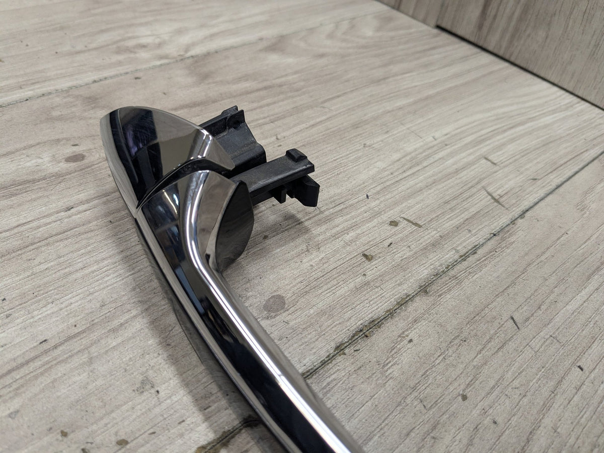 OEM Mercedes W204 W207 W212 W218 Right Passenger Door Handle COMFORT ACCESS