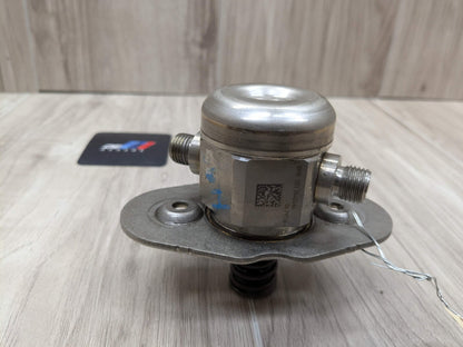 2018 BMW G01 X3 Engine Motor HPFP High Pressure Fuel Pump 7642466 OEM BMW G12 G30 G32 F22 F30 F32 F36 HPFP B46 B58 Engine High Pressure Fuel Pump