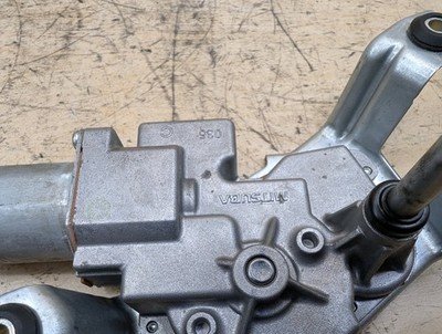 OEM BMW F95 G05 G07 X5 X7 Rear Tailgate Liftgate Windshield Window Wiper Motor