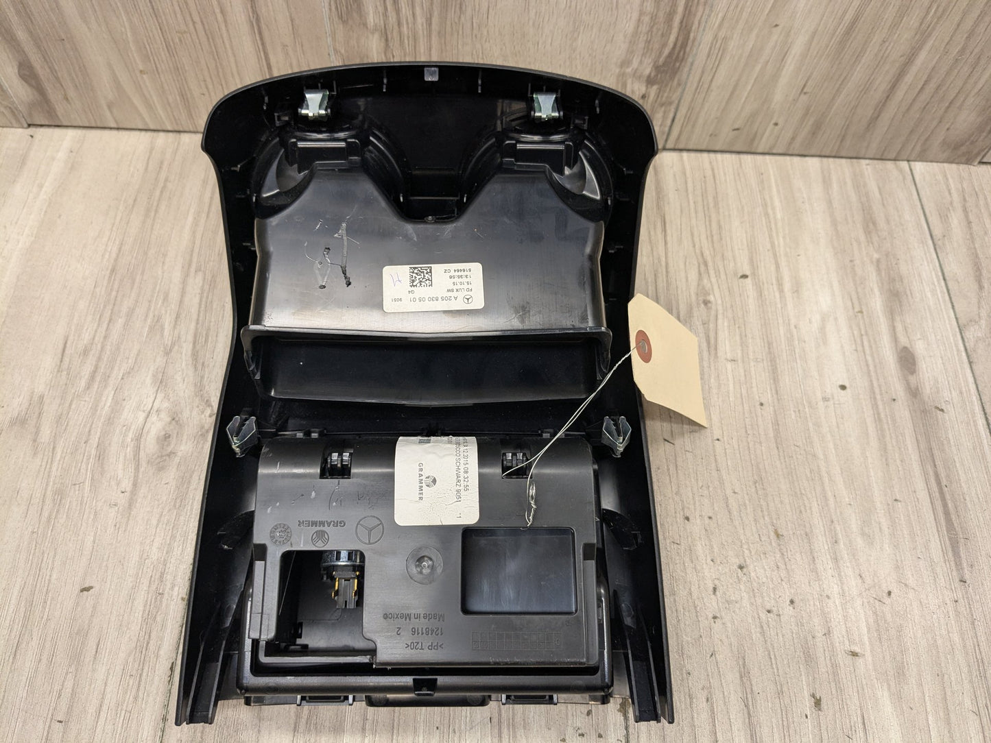2015-2021 Mercedes-Benz C43 W205 Rear Center Console Air Vent Grille A2058300501