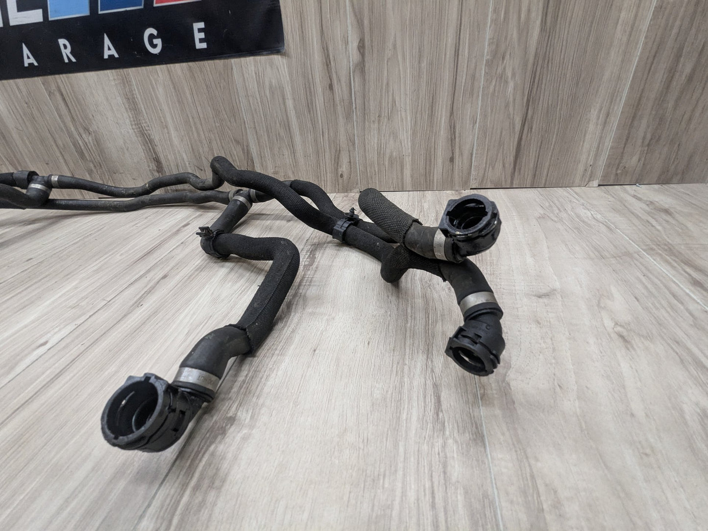 OEM BMW G11 G12 G30 M550 750 Engine N63R Water Pump Coolant Hose Tube Pipe
