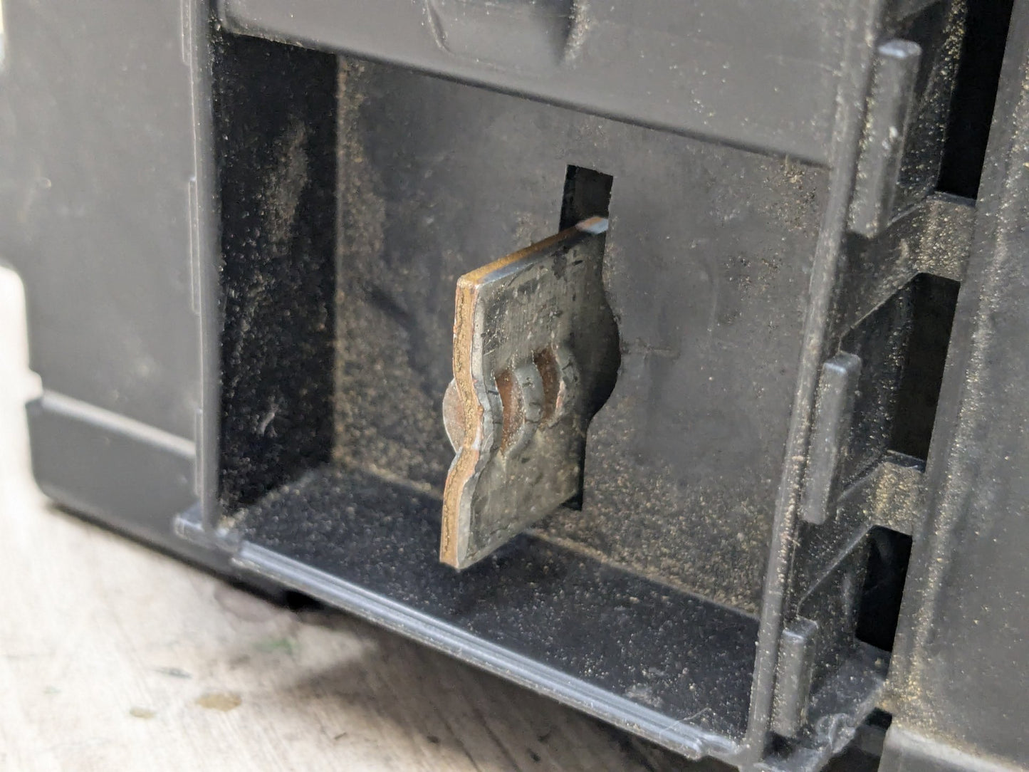 2015-2021 Mercedes-Benz C43 W205 Front Power Distribution Fuse Box A2055401950