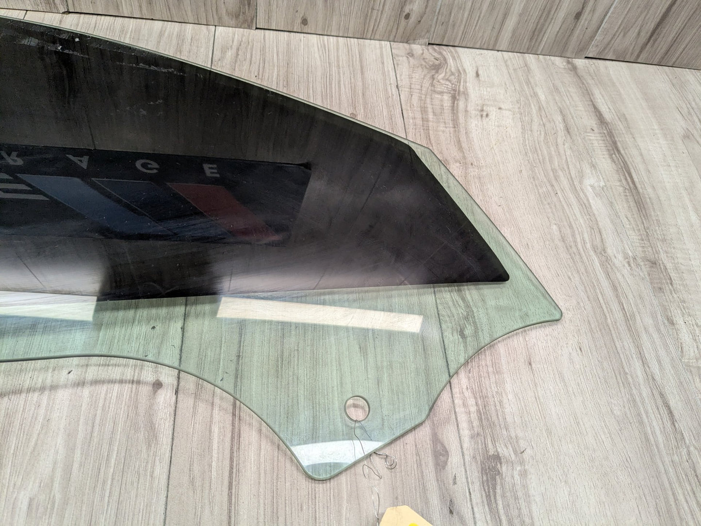 2020 BMW 740i G12 Front Right Passenger Door Window Glass 7337982 16-22 OEM BMW G11 G12 740 750 M760 Front Right Passenger Door Window Glass