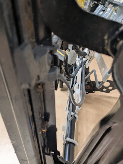 2014 BMW 320i F30 Front Right Passenger Seat Lower Track Frame Assembly 7243530