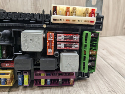 OEM Mercedes W207 W212 E350 E550 Rear SAM Trunk Signal Control w/ Fuse Box