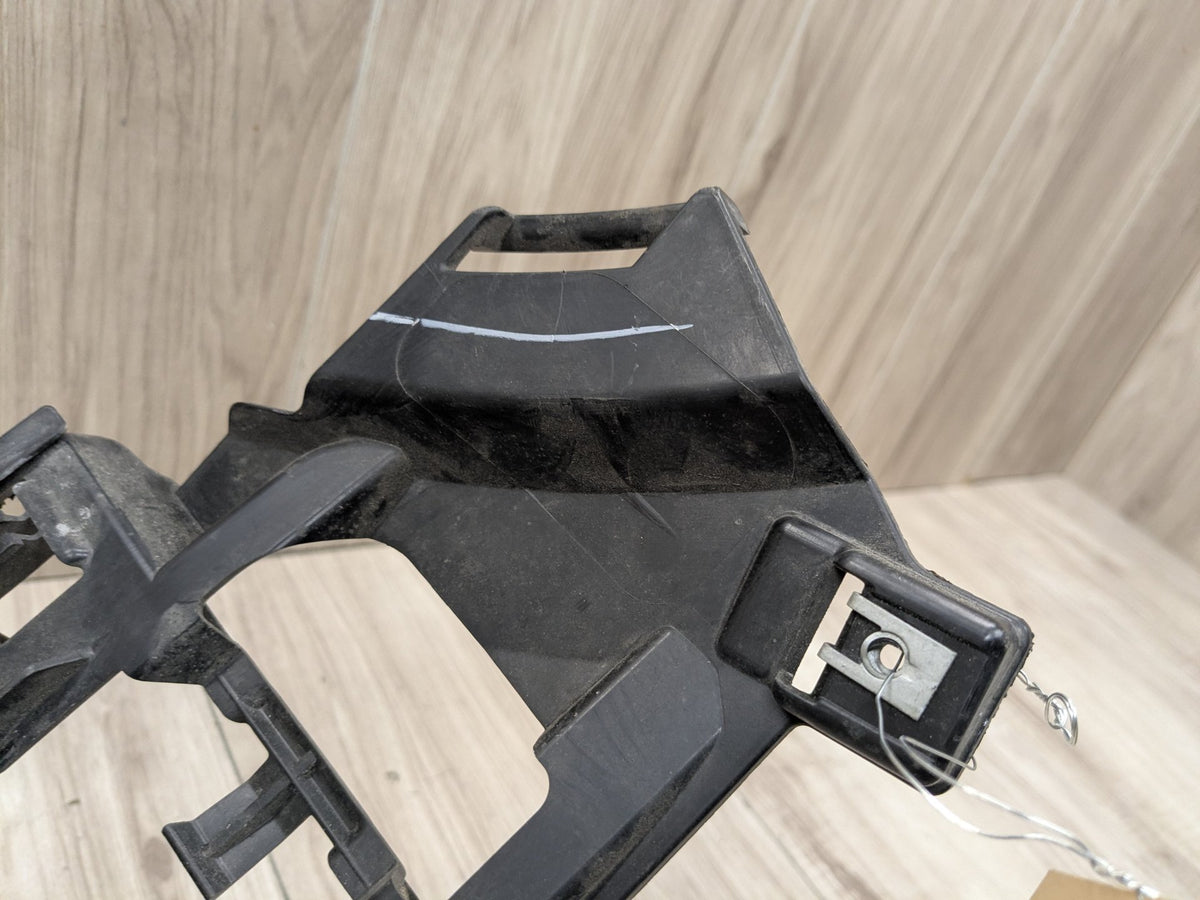 2020 BMW X3 F97 - Front Left Bumper Mounting Bracket Side Support PN: 8065191