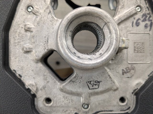 2021 BMW 228i F44 Steering Wheel Assembly 8746690 19-25 OEM BMW F44 G20 G22 G23 G26 G42 Leather Steering Wheel M SPORT Shifters OEM