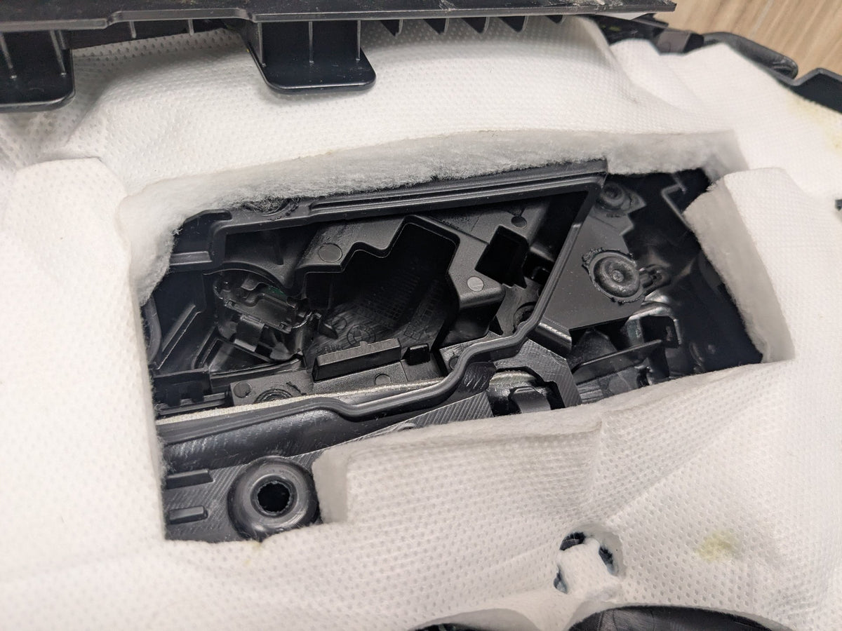 2019 BMW X3 G01 Front Right Passenger Interior Door Panel Card 7410282 18-23 OEM BMW G01 X3 FRONT RIGHT PASSENGER Side Door Panel Card Trim Cover Black OEM