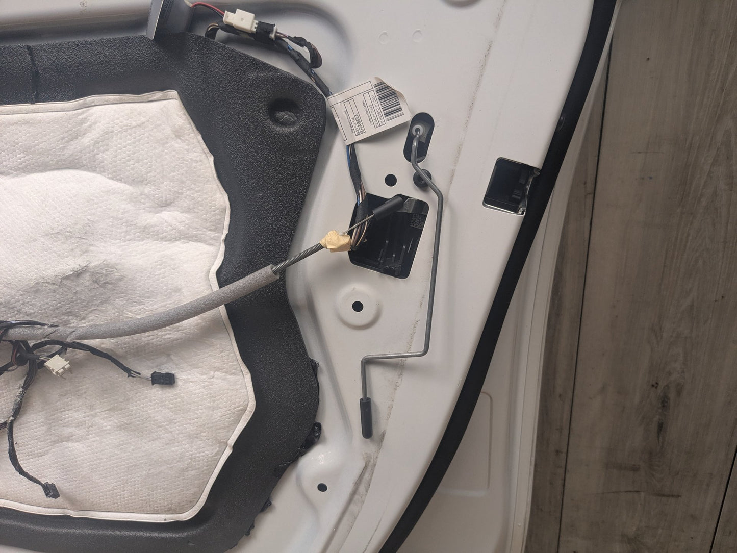 11-17 OEM BMW F25 X3 28 35 FRONT Right Passenger Door Shell Panel White 300 ALPINWEISS III (300)