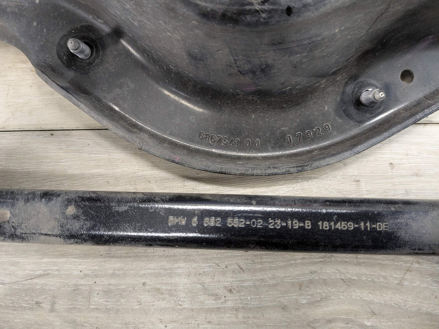 2020 BMW 330i G20 Rear Right Passenger Control Arms SET 6884694 19-24 OEM BMW G20 G22 G26 Rear Right Passenger Side Upper Lower Control Arm SET