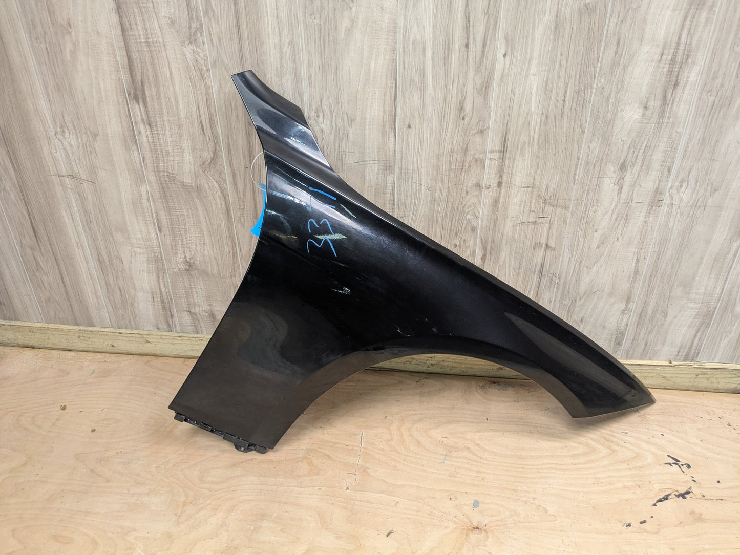 OEM BMW F30 F31 328 330 335 340 Right Passenger Side Fender Panel Black 475 BLACK SAPPHIRE METALLIC (475)