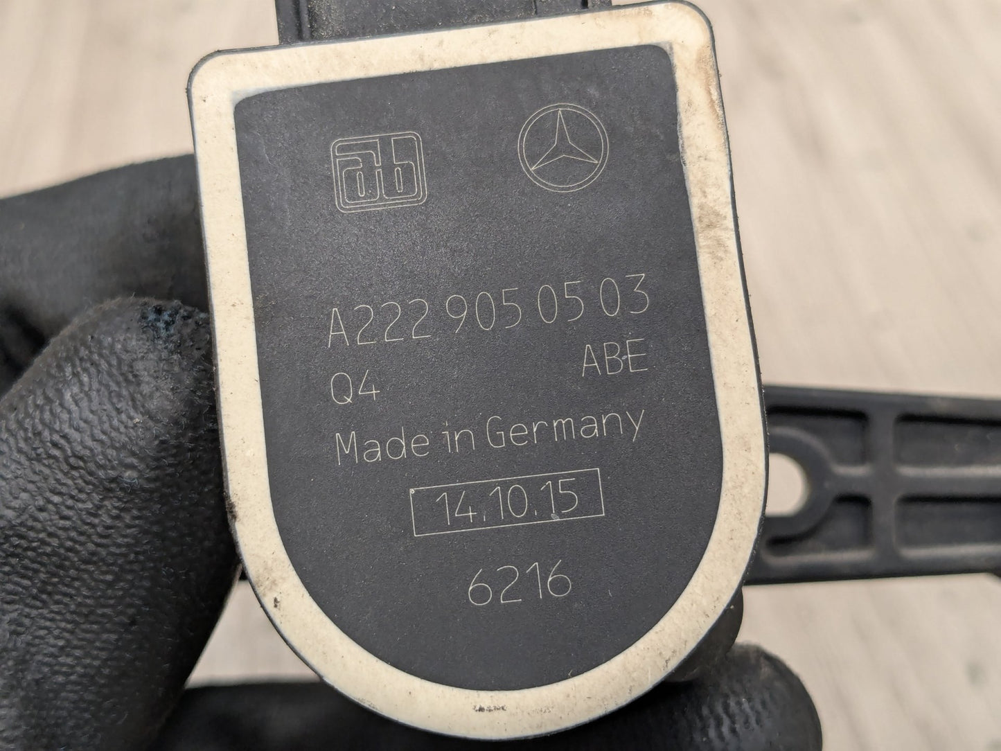 2015-2021 Mercedes-Benz C43 W205 Headlight Leveling Level Sensor A2229050503