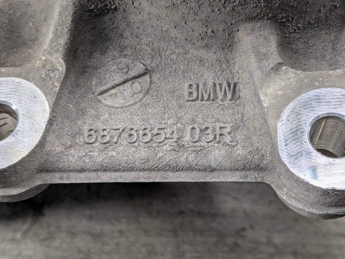 OEM BMW G05 G06 G07 X5 X6 X7 Rear Right Passenger Hub Spindle Knuckle Bearing