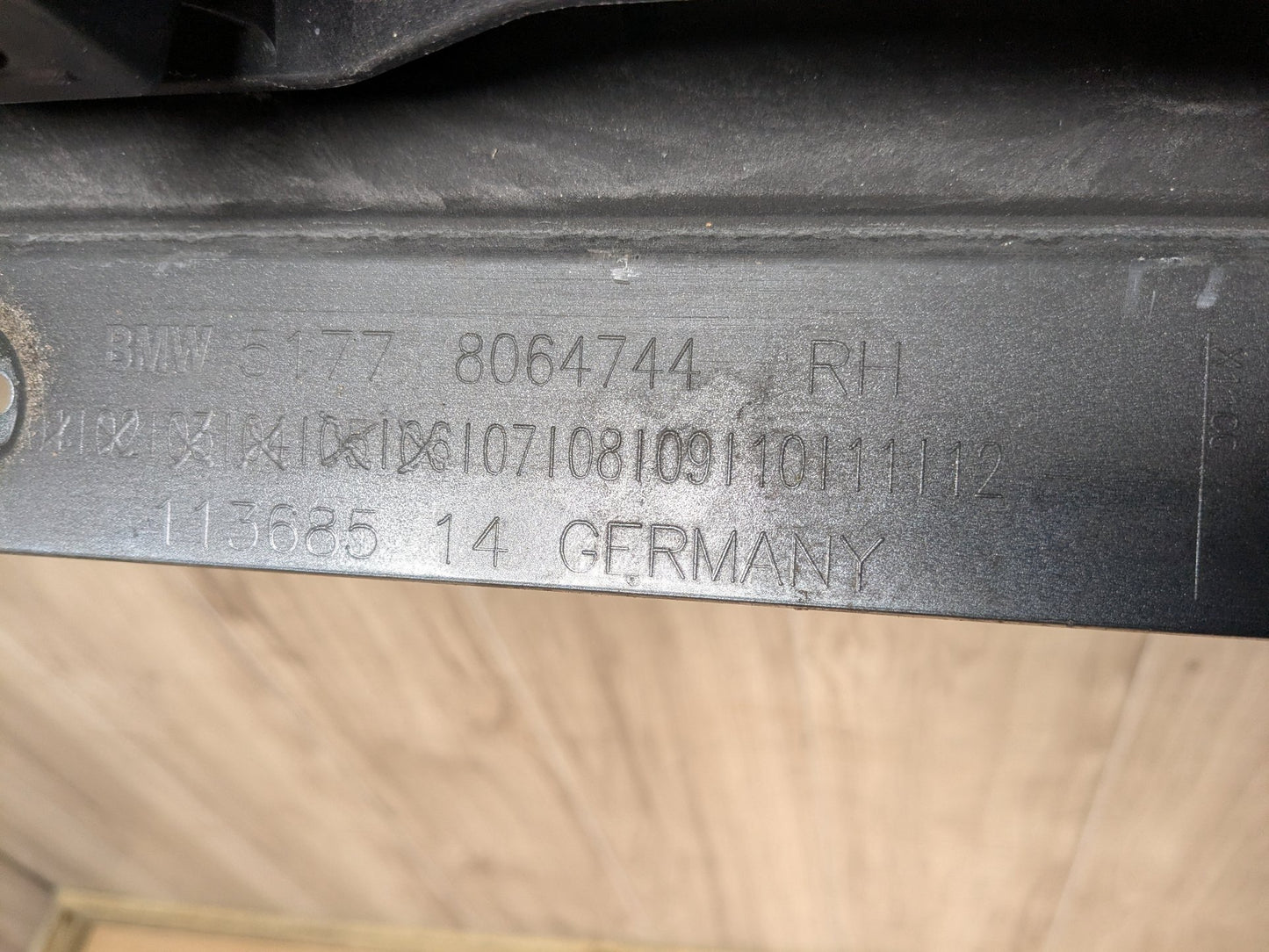 *OEM BMW F90 G30 Right Passenger Side Skirt Rocker Panel M PERFORMANCE