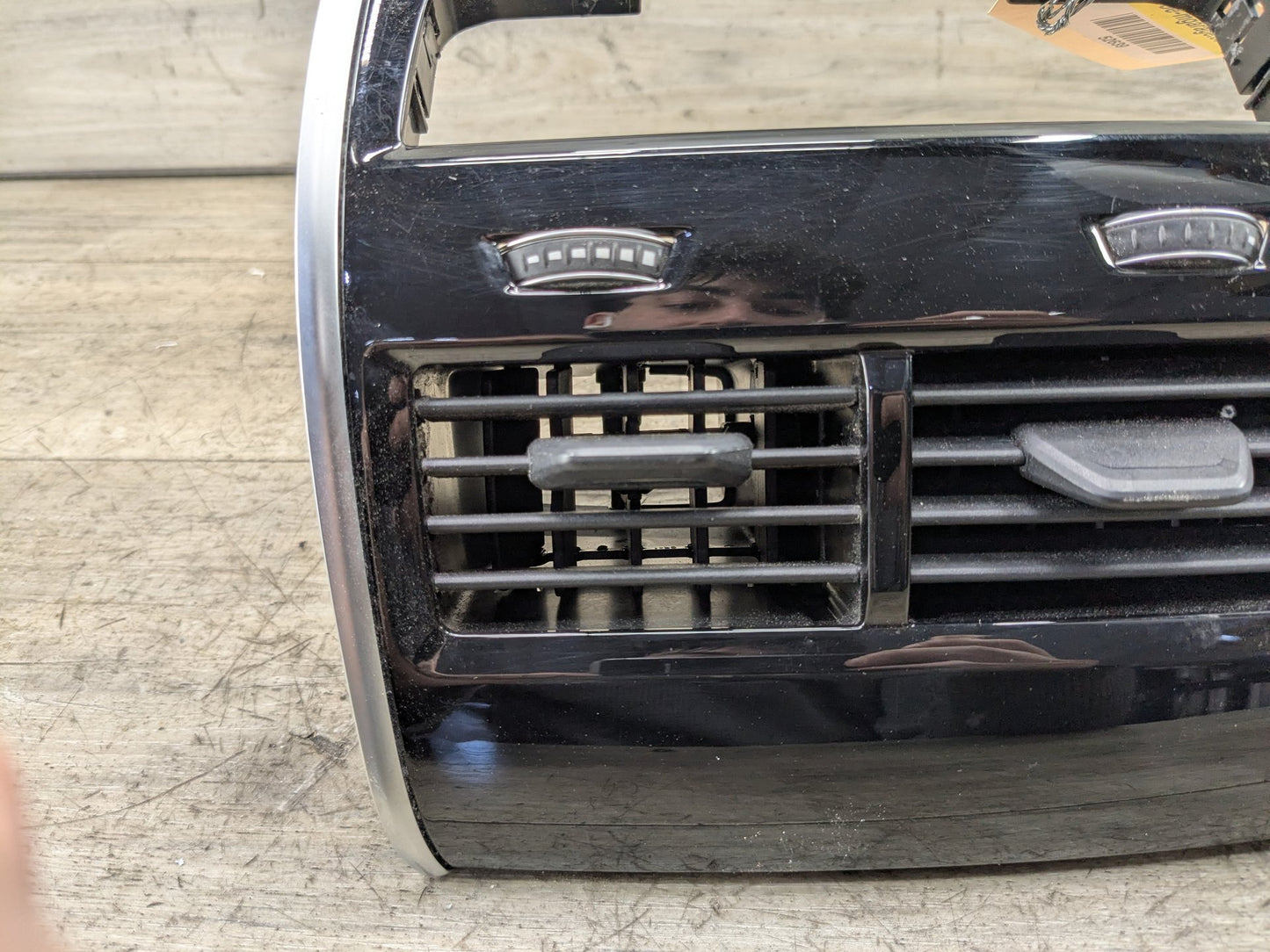 OEM BMW F95 F96 G05 G06 G07 G09 X5 X6 X7 REAR Center Console AC Air Vent Trim