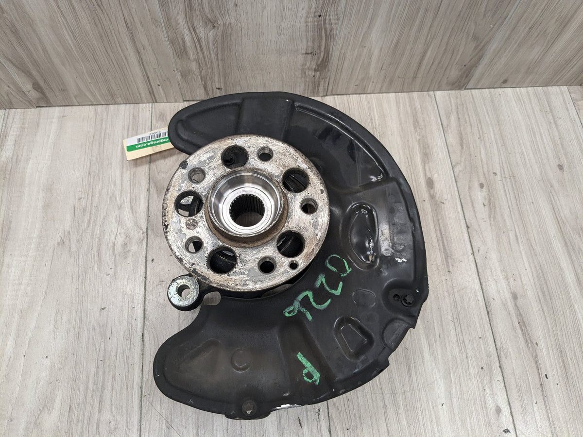 2014 Mercedes-Benz E550 W212 Rear Right Passenger Spindle Knuckle w/ Bearing A2123502208 OEM Mercedes W212 E350 E550 Rear Right Passenger Hub Knuckle Bearing Carrier OEM