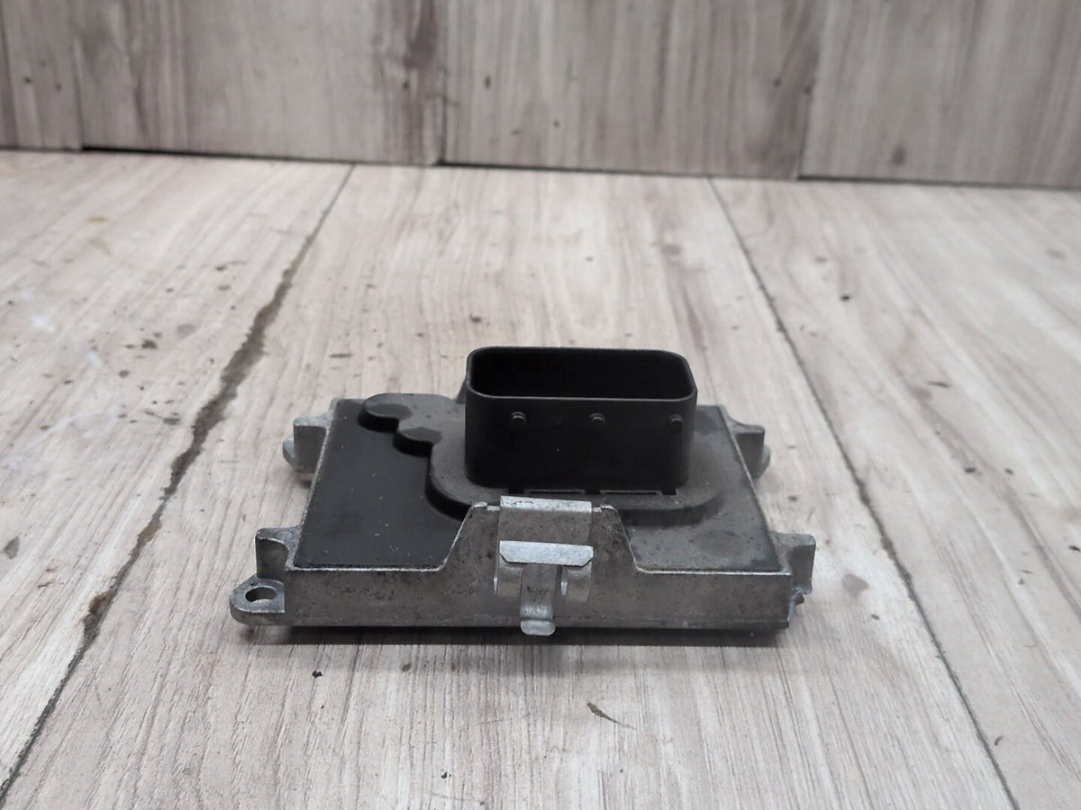 2004-2010 BMW M6 E64 PCU Power Voltage Module 7834713 OEM