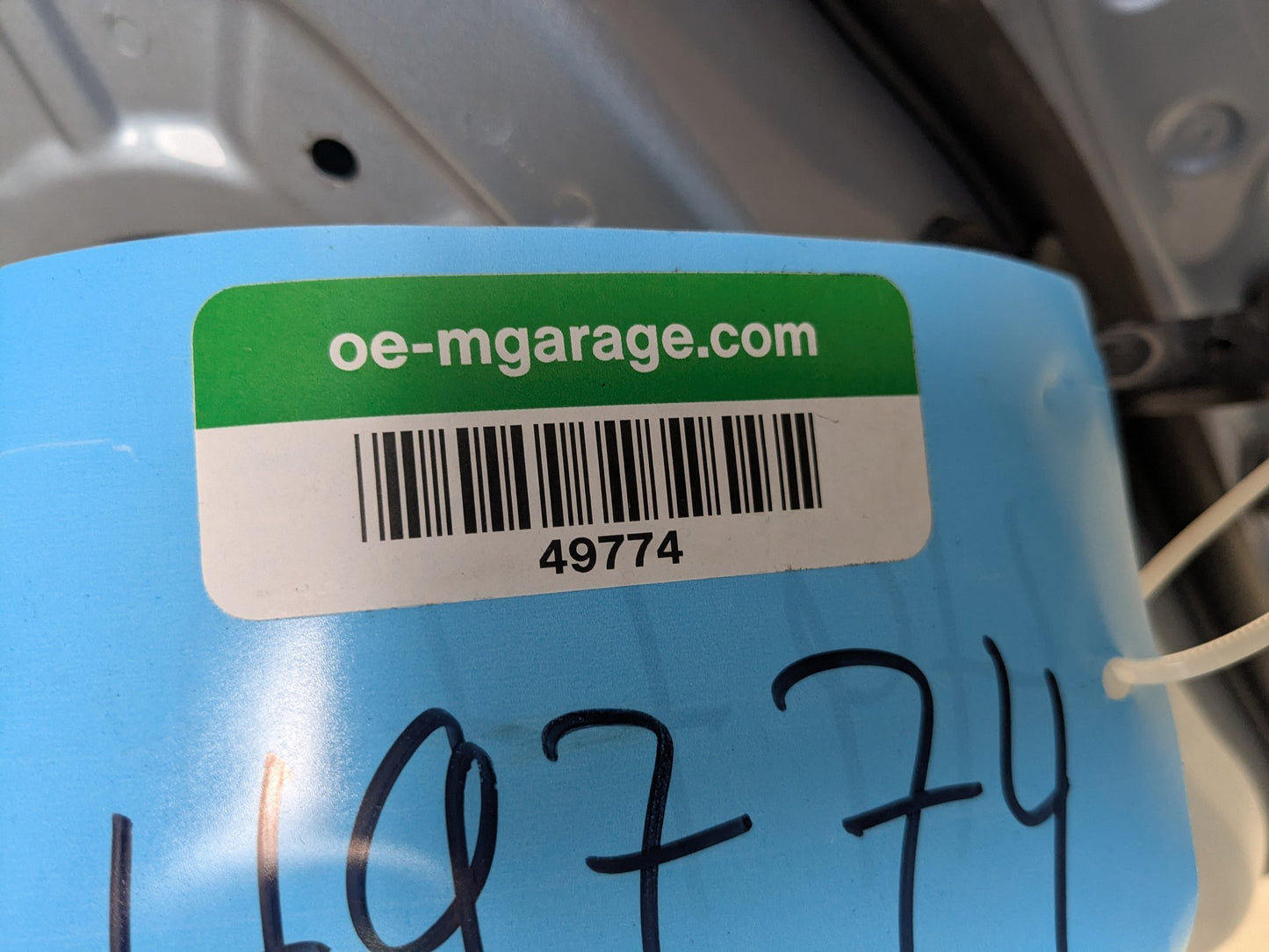 OEM BMW F30 F80 328 330 335 340 M3 Rear Left Driver Door Shell Panel Blue B40 LIQUID BLUE METALLIC (B40)