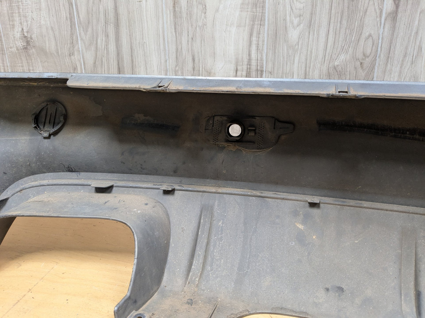 10-13 OEM BMW E70 X5M Rear Bumper Trim Cover Panel Assembly Gray A52 SPACEGRAU METALLIC (A52)