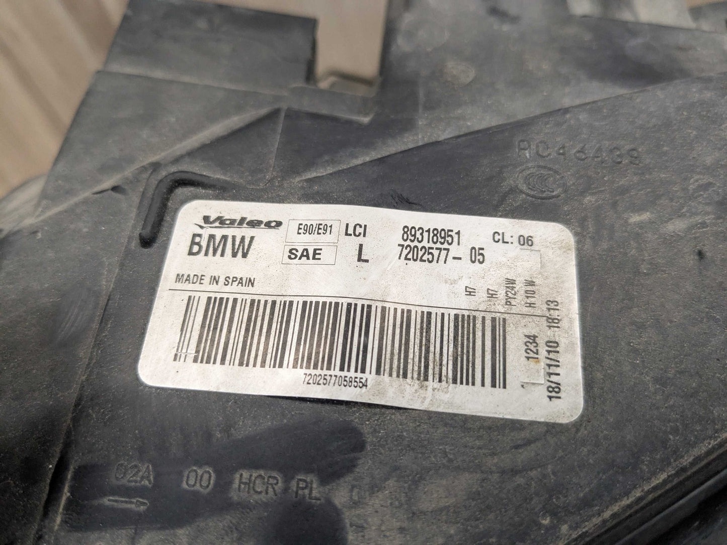 09-11 OEM BMW E90 328 335 LCI Left Driver Side Halogen Headlight w/ Modules